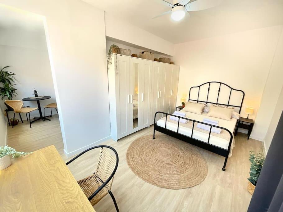Ks Costa Capri - Kaleria Suites Almería Exteriér fotografie